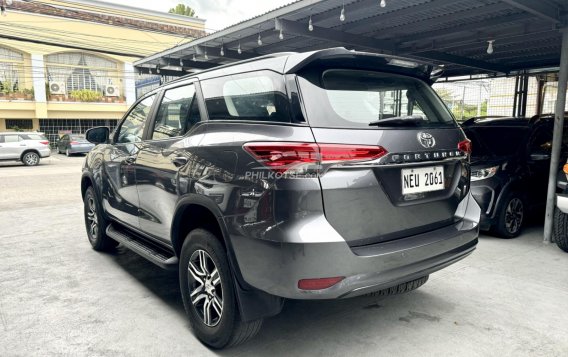 2020 Toyota Fortuner in Las Piñas, Metro Manila-4