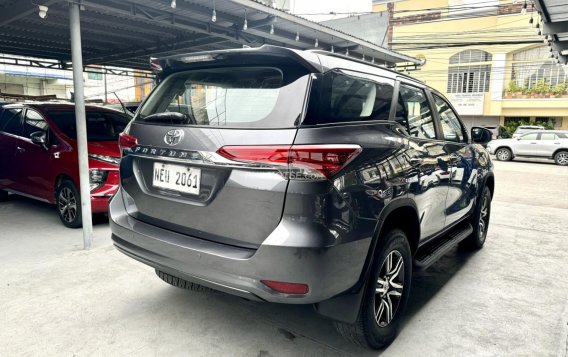 2020 Toyota Fortuner in Las Piñas, Metro Manila-6