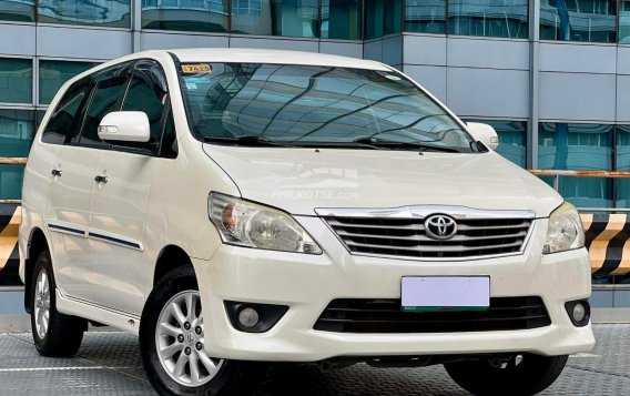 2013 Toyota Innova in Makati, Metro Manila-11