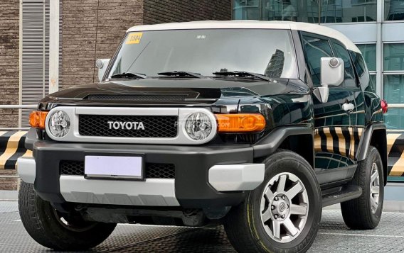 2016 Toyota FJ Cruiser in Makati, Metro Manila-2