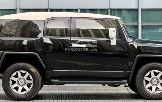 2016 Toyota FJ Cruiser in Makati, Metro Manila-4