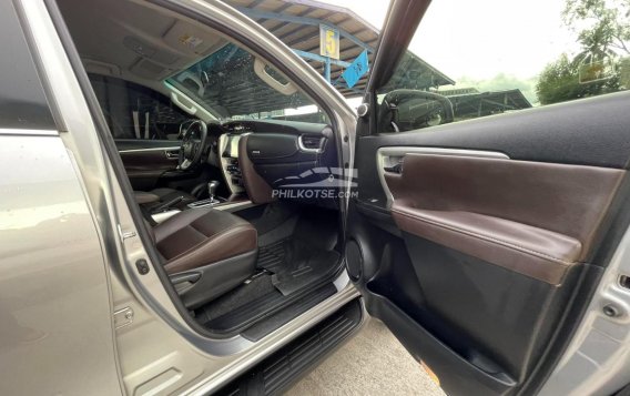 2017 Toyota Fortuner  2.4 V Diesel 4x2 AT in Quezon City, Metro Manila-19