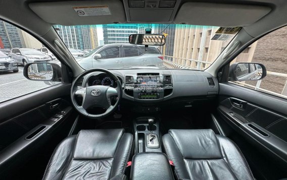 2015 Toyota Fortuner in Makati, Metro Manila-8