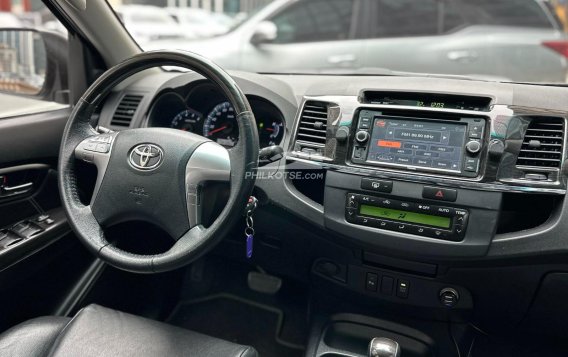 2015 Toyota Fortuner in Makati, Metro Manila-10