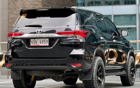 2019 Toyota Fortuner  2.4 V Diesel 4x2 AT in Makati, Metro Manila-4