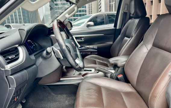 2019 Toyota Fortuner  2.4 V Diesel 4x2 AT in Makati, Metro Manila-11
