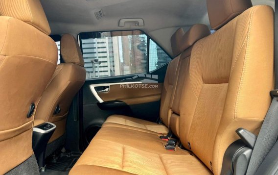 2017 Toyota Fortuner in Makati, Metro Manila-8