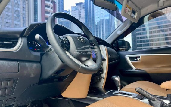 2017 Toyota Fortuner in Makati, Metro Manila-16