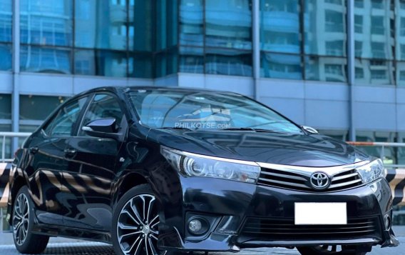 2014 Toyota Corolla Altis  2.0 V CVT in Makati, Metro Manila-15