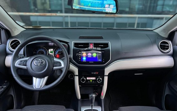 2019 Toyota Rush  1.5 G AT in Makati, Metro Manila-13