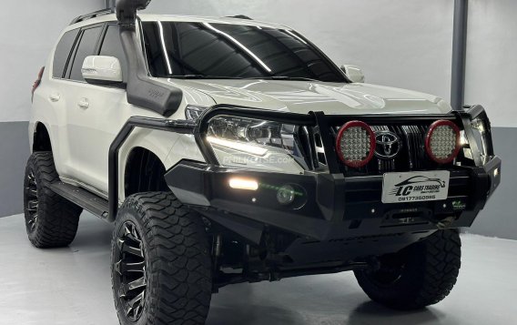 2019 Toyota Land Cruiser Prado 3.0 4x4 MT (Diesel) in Parañaque, Metro Manila-17