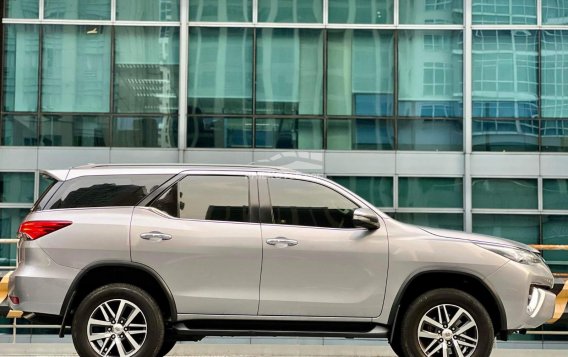 2016 Toyota Fortuner  2.4 V Diesel 4x2 AT in Makati, Metro Manila-6