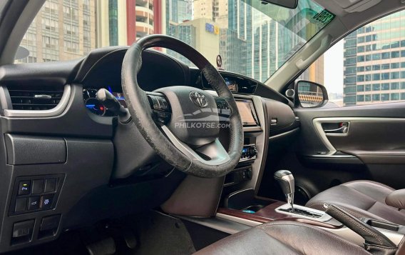 2016 Toyota Fortuner  2.4 V Diesel 4x2 AT in Makati, Metro Manila-3