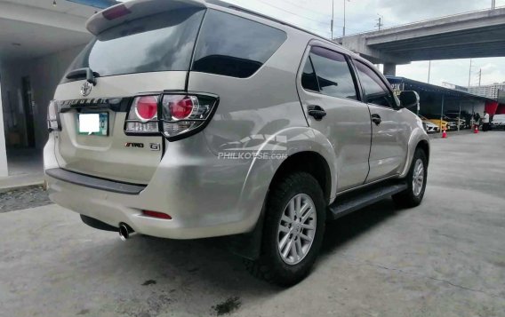 2013 Toyota Fortuner  2.4 G Diesel 4x2 AT in Pasay, Metro Manila-6