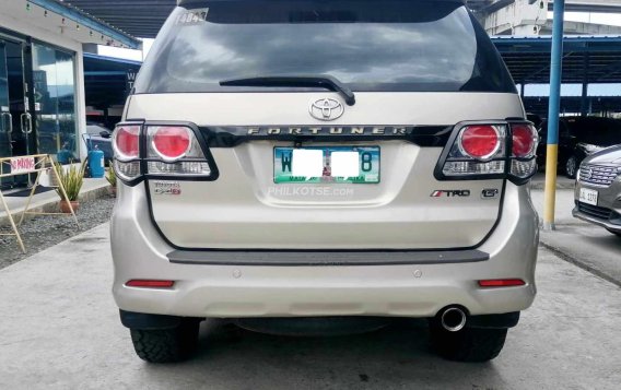 2013 Toyota Fortuner  2.4 G Diesel 4x2 AT in Pasay, Metro Manila-7