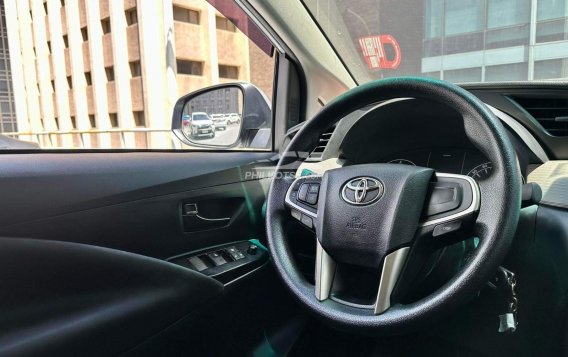 2022 Toyota Innova in Makati, Metro Manila-16