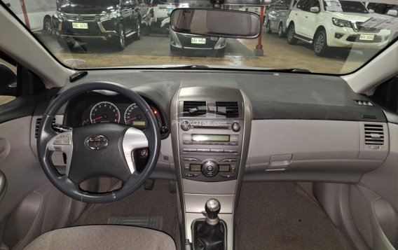 2010 Toyota Altis in Quezon City, Metro Manila-7