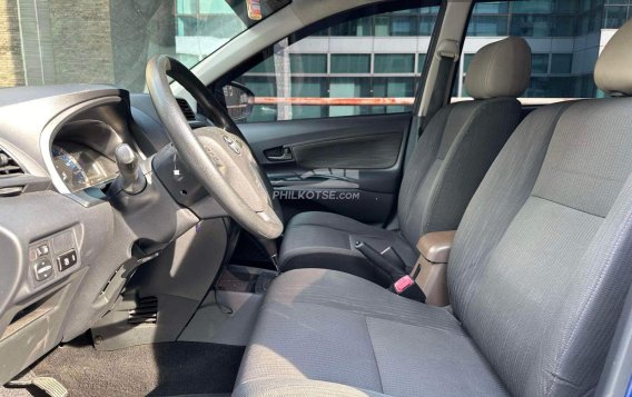 2020 Toyota Avanza  1.3 E AT in Makati, Metro Manila-14