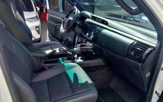 2024 Toyota Hilux Conquest 2.4 4x2 AT in Pasay, Metro Manila-9