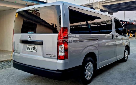 2022 Toyota Hiace  Commuter Deluxe in Pasay, Metro Manila-6