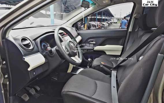 2022 Toyota Rush  1.5 E MT in Pasay, Metro Manila-9