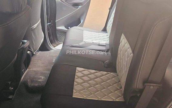 2021 Toyota Innova  2.8 E Diesel MT in Quezon City, Metro Manila-6