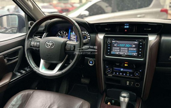 2018 Toyota Fortuner  2.4 V Diesel 4x2 AT in Makati, Metro Manila-10