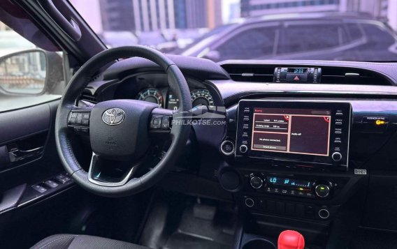 2021 Toyota Hilux in Makati, Metro Manila-16