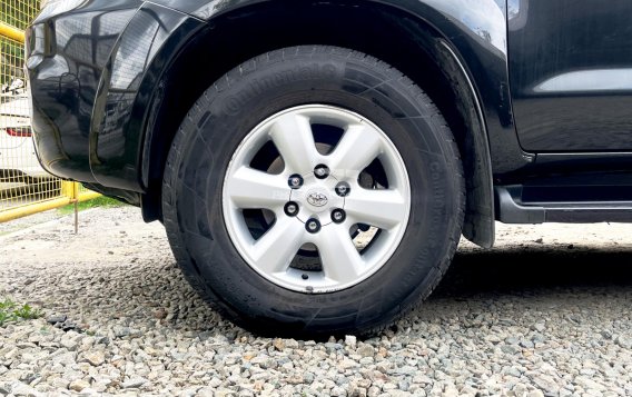 2010 Toyota Fortuner  2.7 G Gas A/T in Pasay, Metro Manila-7