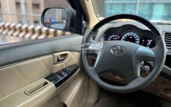 2013 Toyota Fortuner in Makati, Metro Manila-10