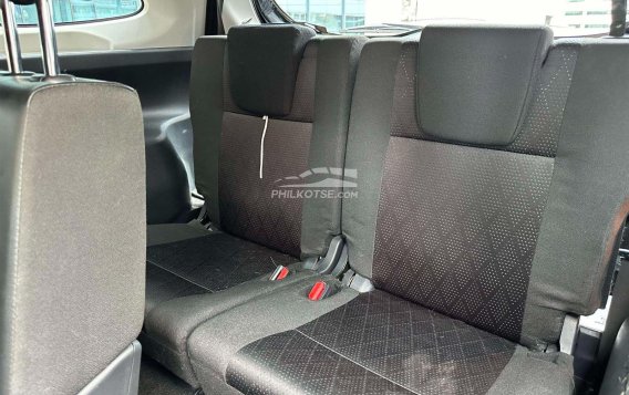 2023 Toyota Veloz in Makati, Metro Manila-16