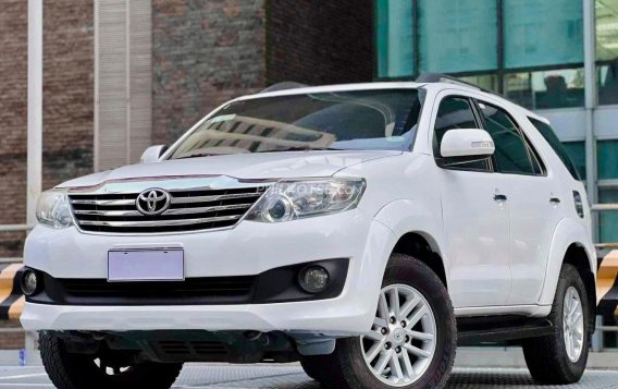 2014 Toyota Fortuner in Makati, Metro Manila-2