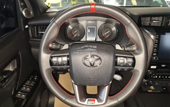 2024 Toyota Fortuner GR Sport 2.8 Diesel 4x4 AT in Quezon City, Metro Manila-13