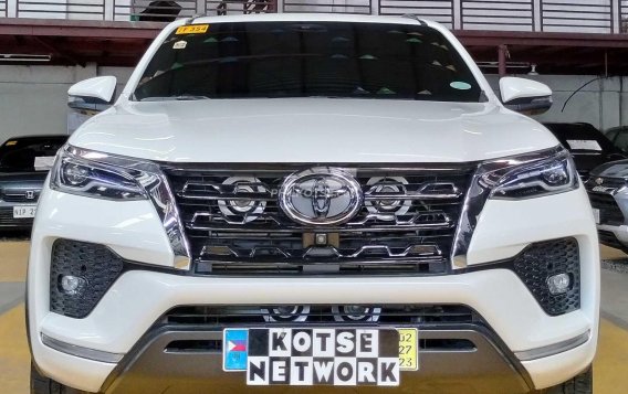 2023 Toyota Fortuner 2.4 V Pearl Diesel 4x2 AT in Quezon City, Metro Manila