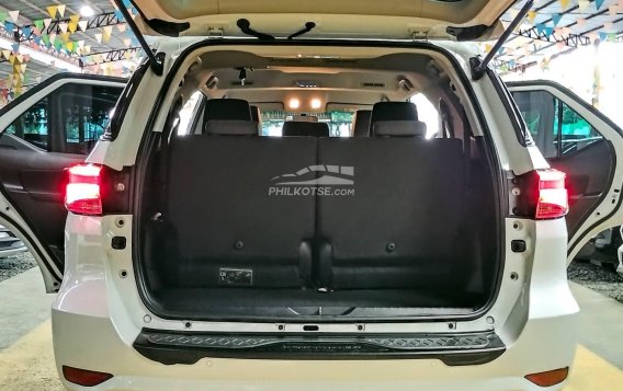 2023 Toyota Fortuner 2.4 V Pearl Diesel 4x2 AT in Quezon City, Metro Manila-8