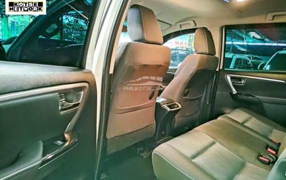 2023 Toyota Fortuner 2.4 V Pearl Diesel 4x2 AT in Quezon City, Metro Manila-14