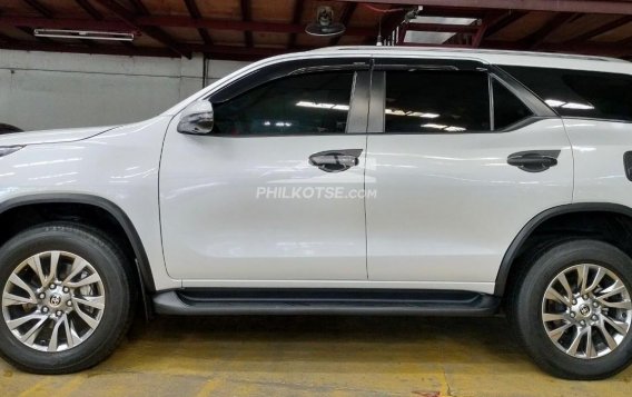 2023 Toyota Fortuner 2.4 V Pearl Diesel 4x2 AT in Quezon City, Metro Manila-18