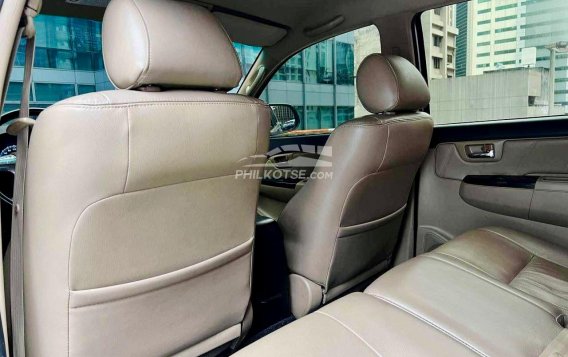 2014 Toyota Fortuner in Makati, Metro Manila-8