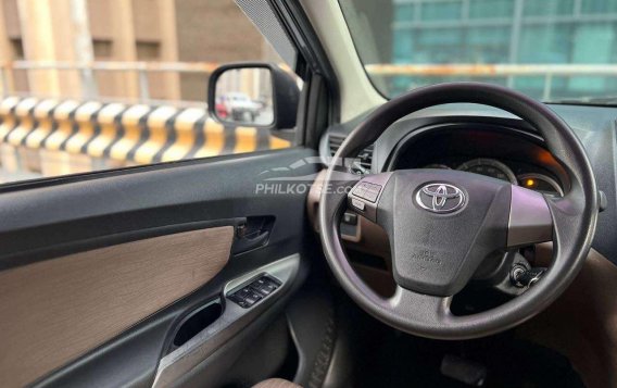 2016 Toyota Avanza  1.5 G AT in Makati, Metro Manila-10