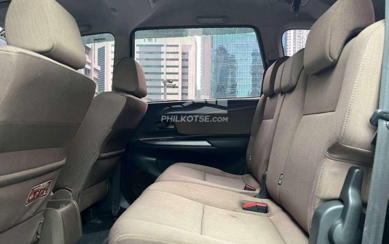 2016 Toyota Avanza  1.5 G AT in Makati, Metro Manila-13