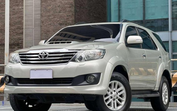 2014 Toyota Fortuner in Makati, Metro Manila-2