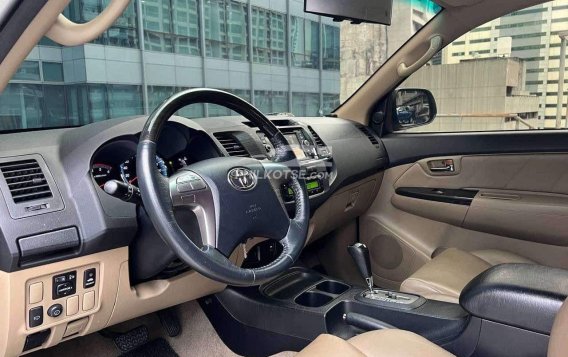 2014 Toyota Fortuner in Makati, Metro Manila-17