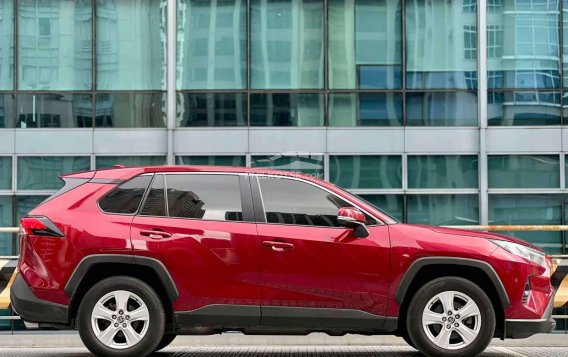 2019 Toyota RAV4  2.5 LE in Makati, Metro Manila-5