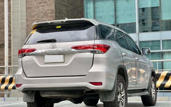 2017 Toyota Fortuner  2.4 G Diesel 4x2 MT in Makati, Metro Manila-4