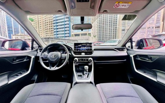 2019 Toyota RAV4 in Makati, Metro Manila-4