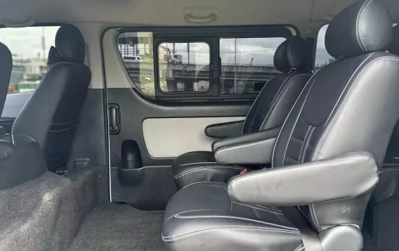 2018 Toyota Hiace in Parañaque, Metro Manila-7