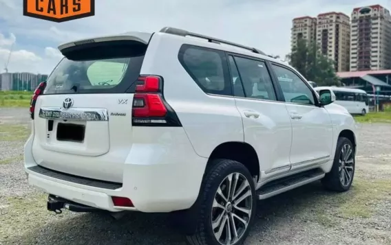 2016 Toyota Land Cruiser Prado in Parañaque, Metro Manila-6