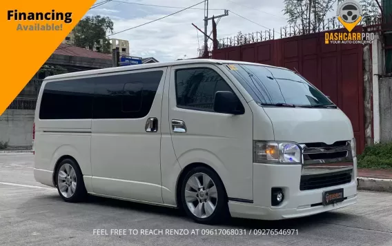 2015 Toyota Hiace in Quezon City, Metro Manila-13