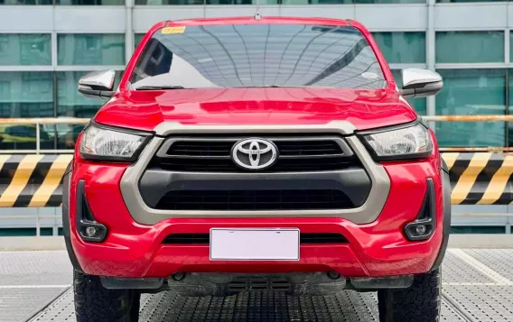 2021 Toyota Hilux in Makati, Metro Manila