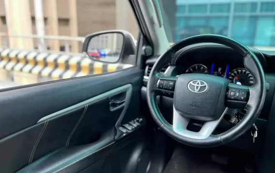 2017 Toyota Fortuner  2.4 G Diesel 4x2 AT in Makati, Metro Manila-9